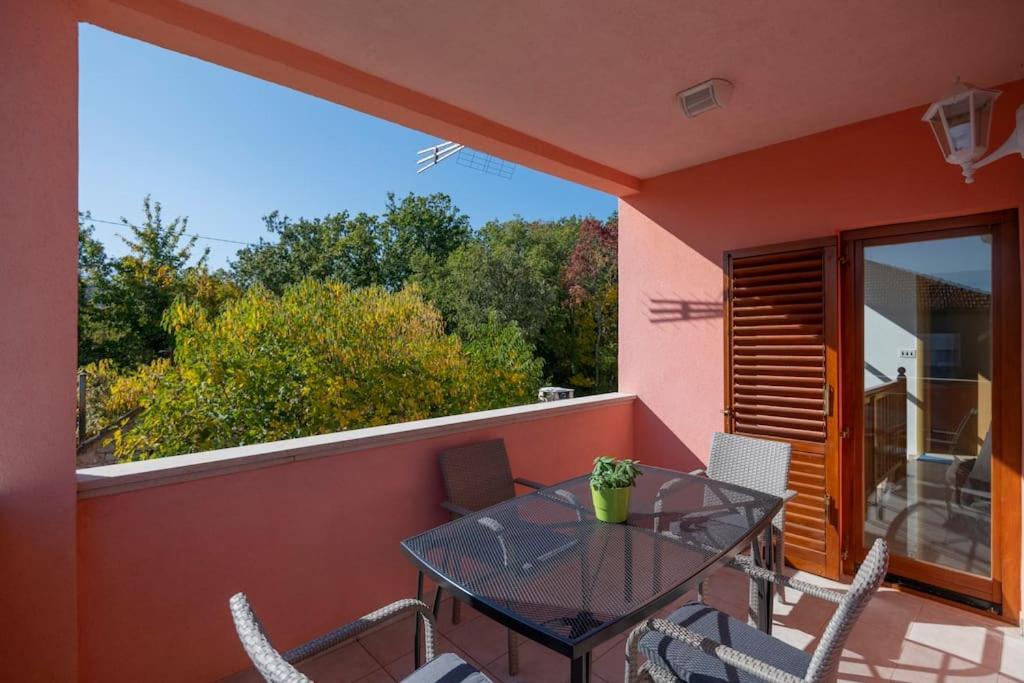 Villa Milla-Grubine Exterior photo
